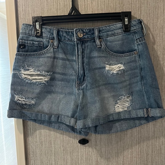 KanCan Jean mes dark size medium in good condition - Picture 1 of 8